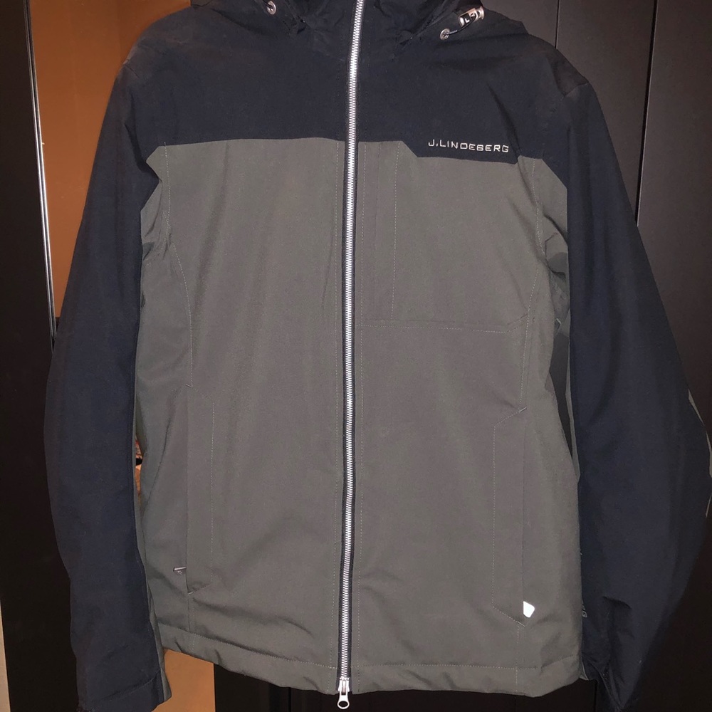 J. Lindeberg skiing/snowboarding jacket